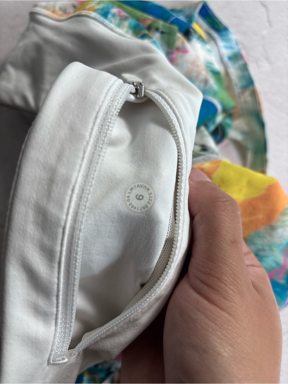 Lululemon Speed Up Low Rise Short 2.5” - Picture 3 of 3